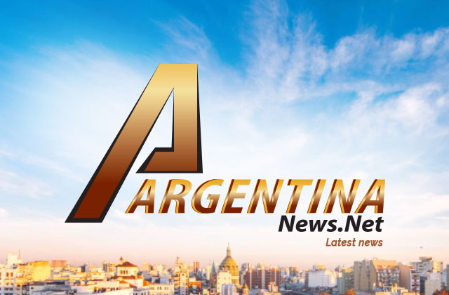 Fluminense signs Argentine striker Castillo